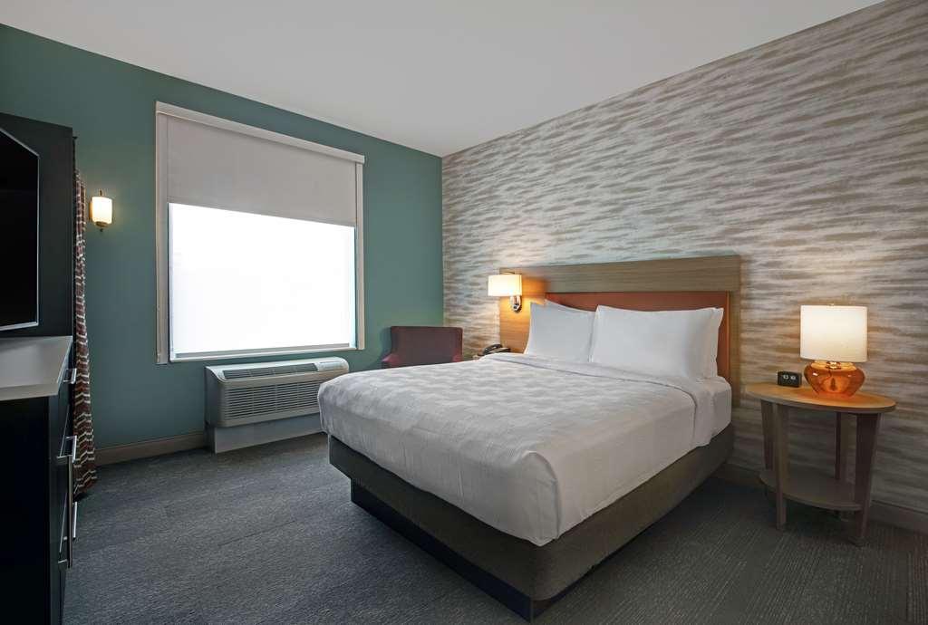 Hotel Home2 By Hilton Downtown Milwaukee