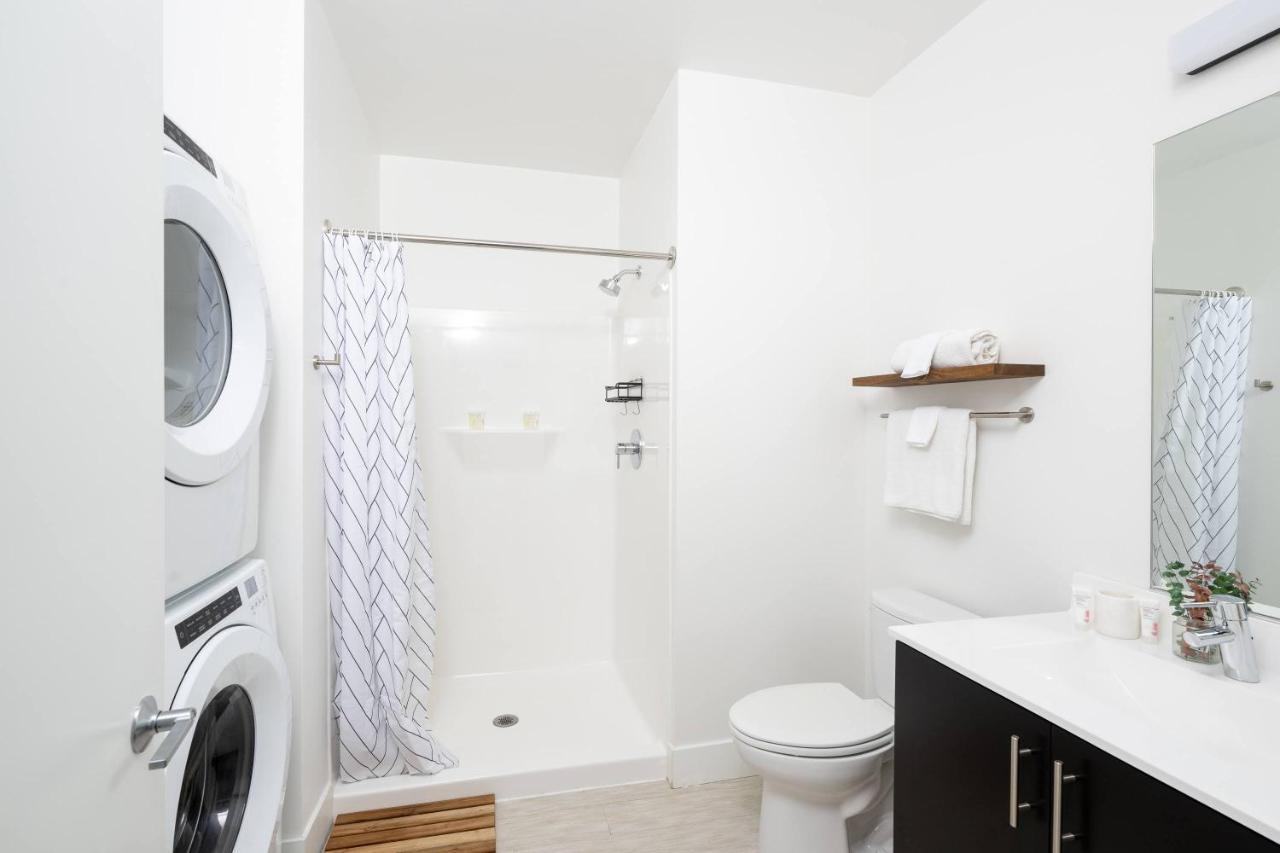 Apartment Flexhome Skywalk To Fiserv 1br U6 Milwaukee