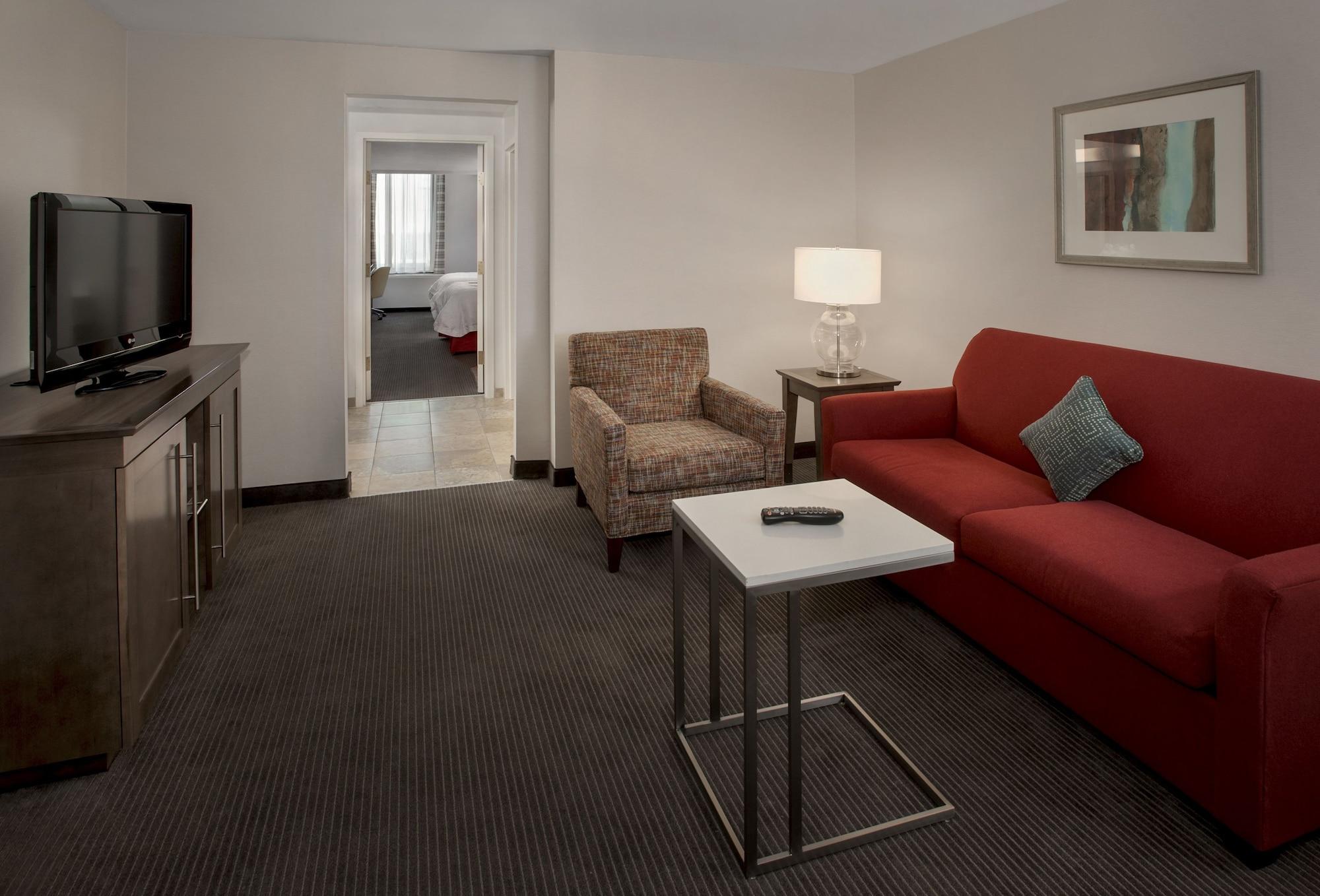 Hampton & Downtown 3* Milwaukee