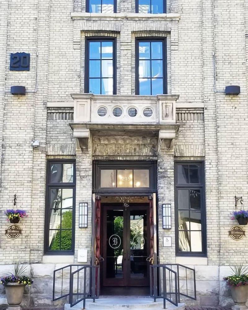 Hotel Brewhouse And Milwaukee
