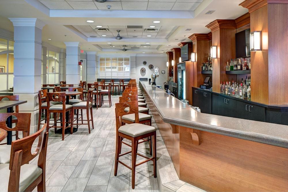 Hotel Doubletree By Hilton Downtown