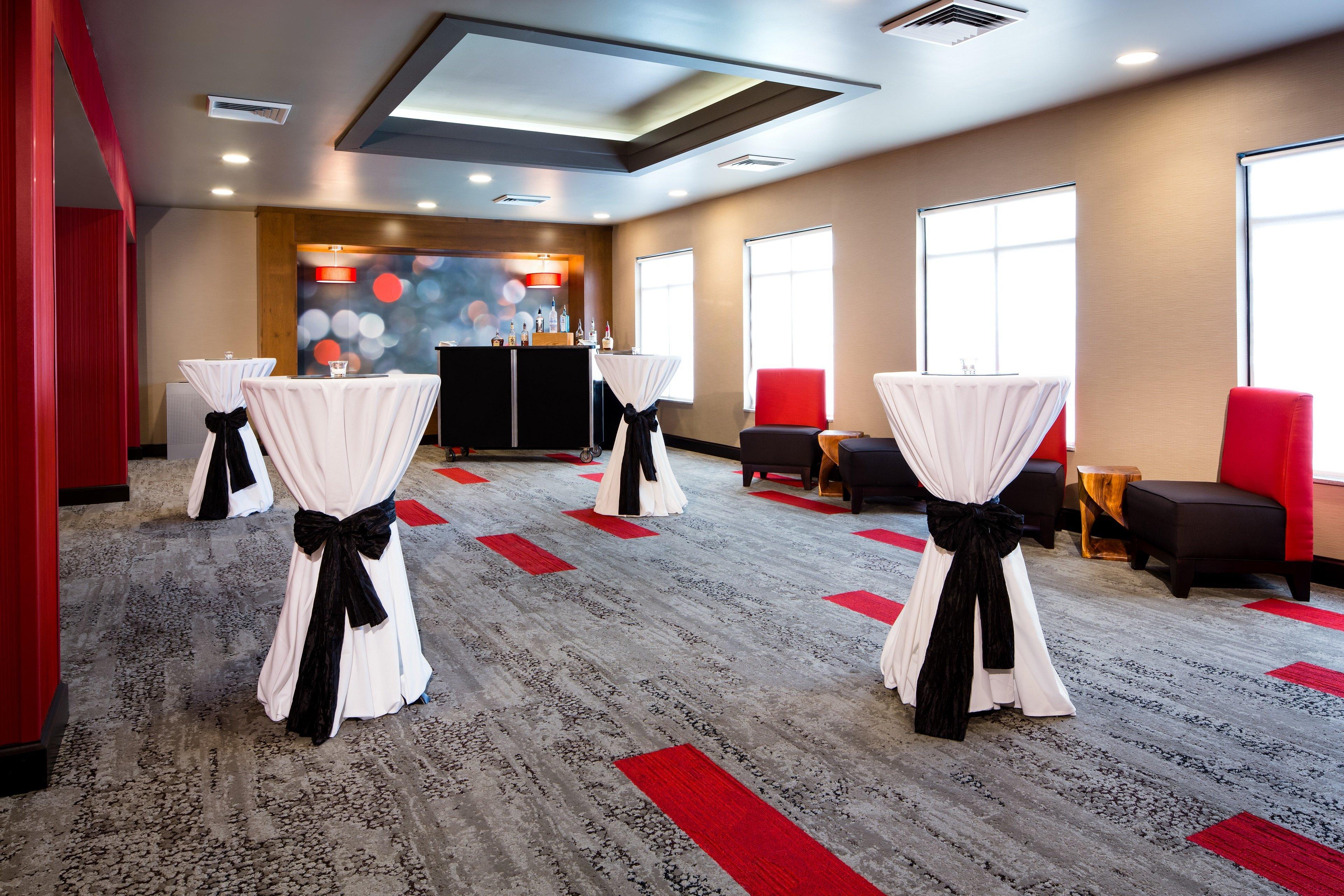 Riverfront By Ihg Hotel