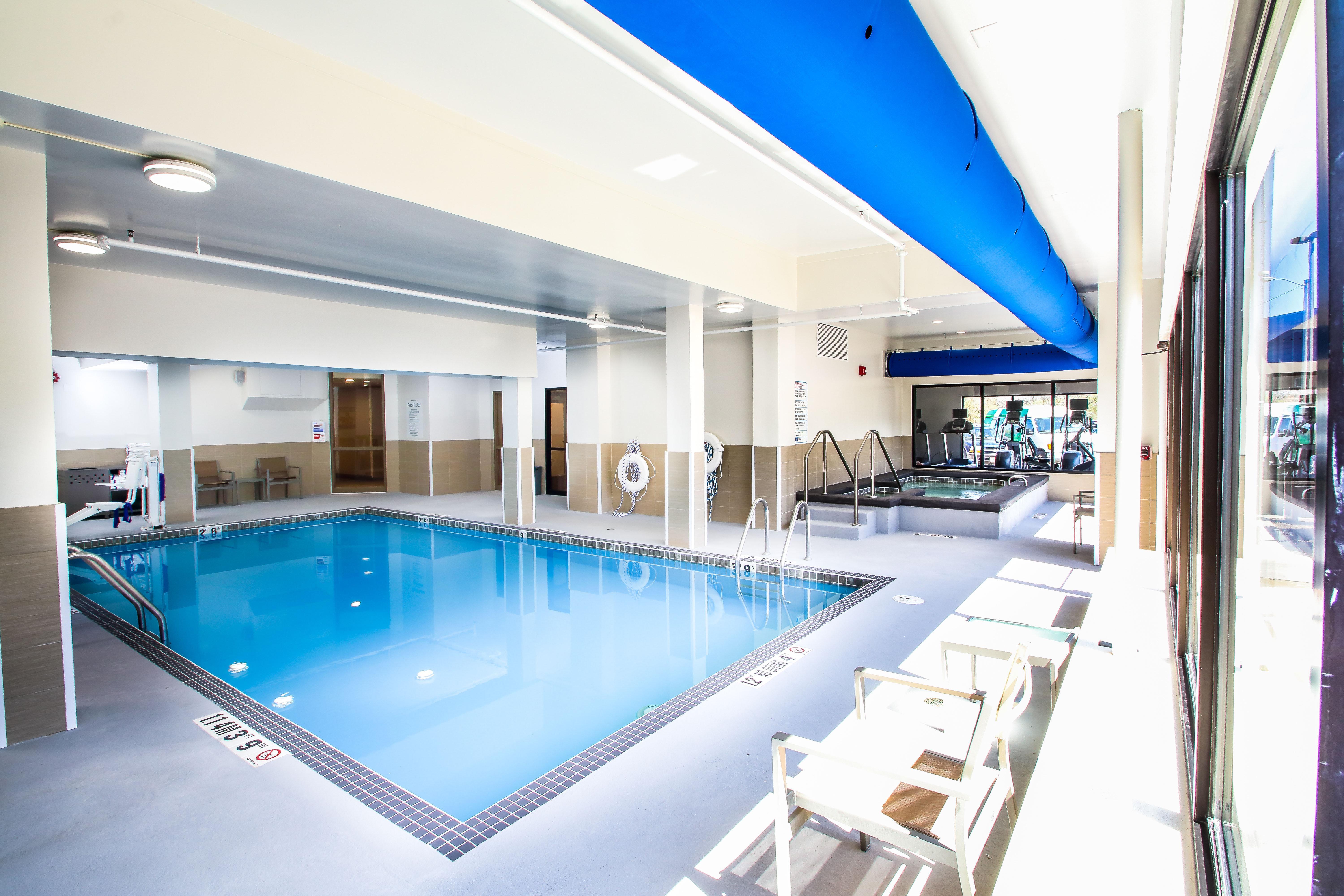 Hotel Riverfront By Ihg 3*