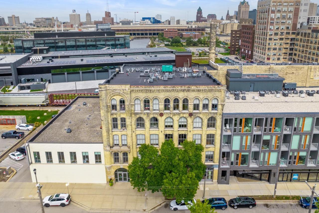 The Goatel - 1 Bdrm Apartment Milwaukee