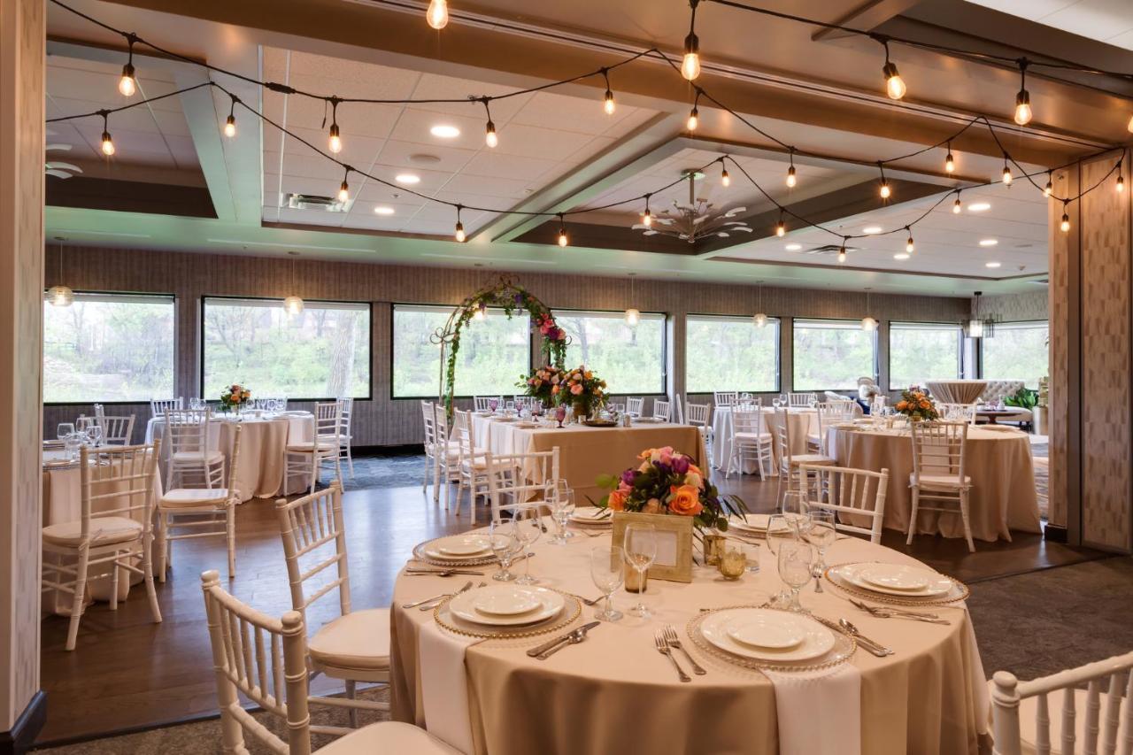 Riverfront By Ihg 3* Milwaukee