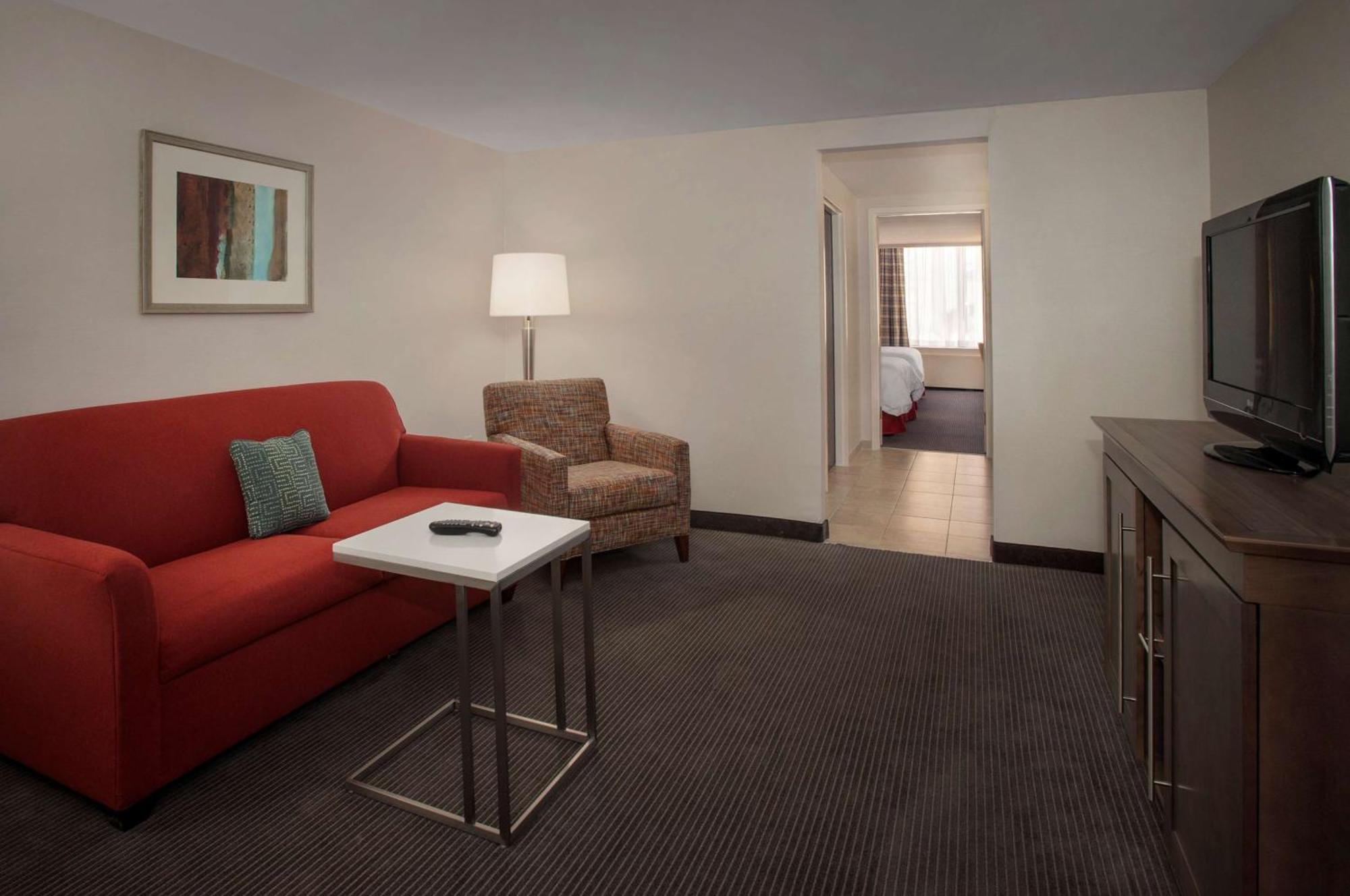 Hotel Hampton & Downtown Milwaukee