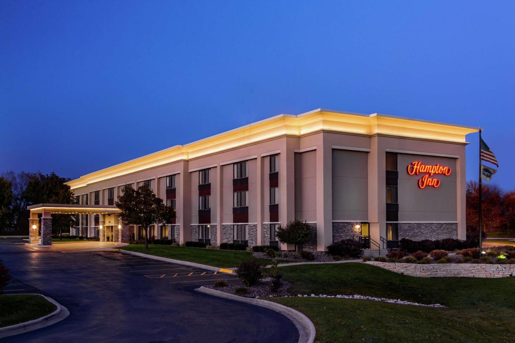 Hampton Airport Hotel