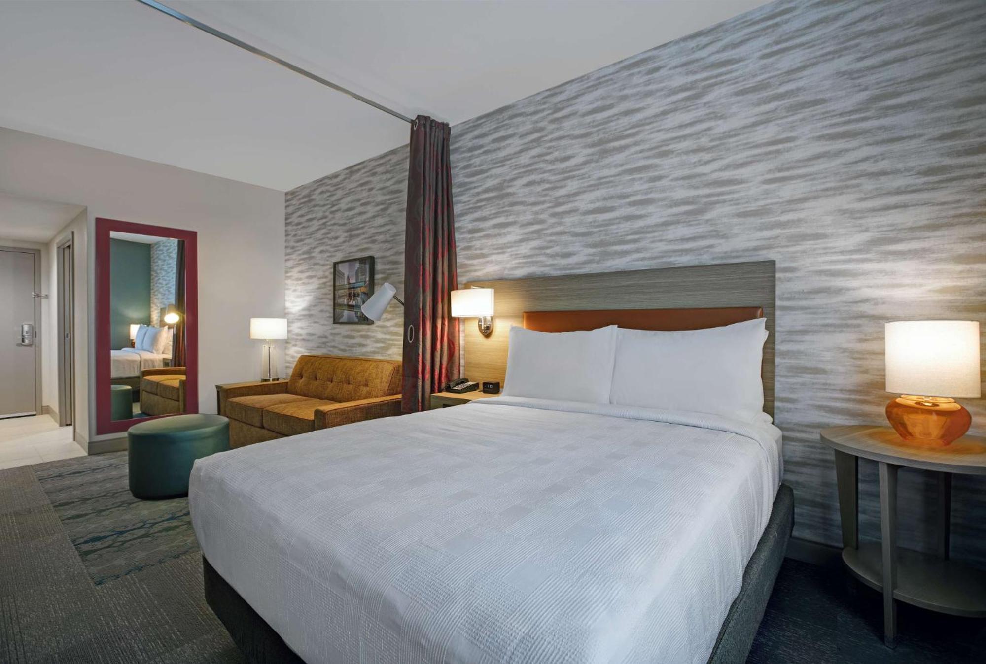 Home2 By Hilton Downtown Hotel 3*