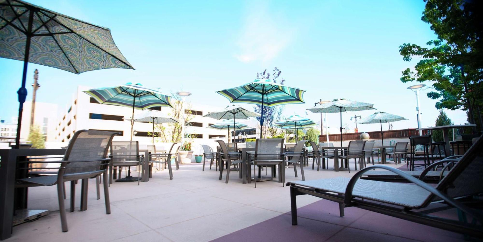 Doubletree By Hilton Downtown