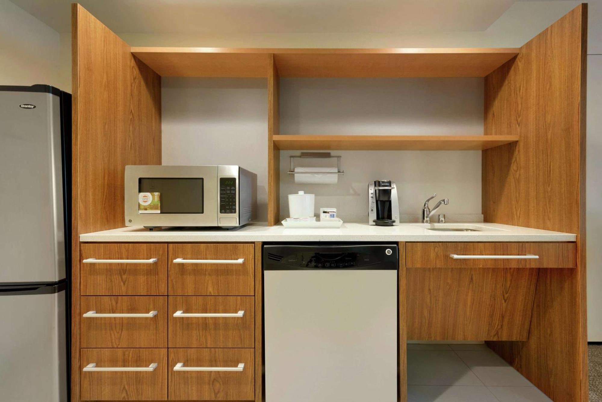 Home2 By Hilton Airport 3* Milwaukee