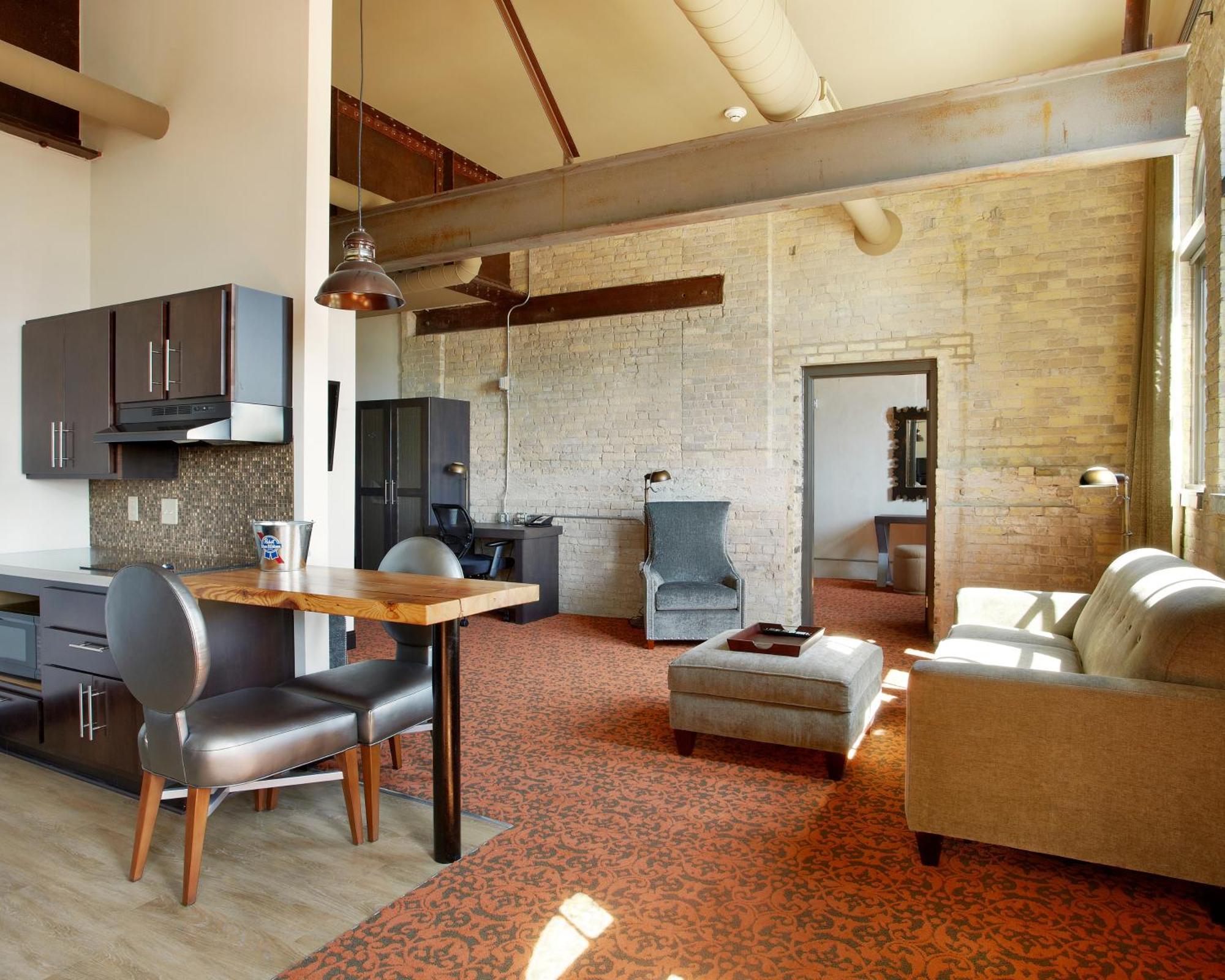 Brewhouse And Hotel 3*