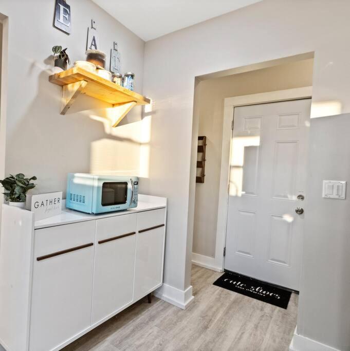 Apartment Chic & Spacious Fully Equipped 2bd W/parking