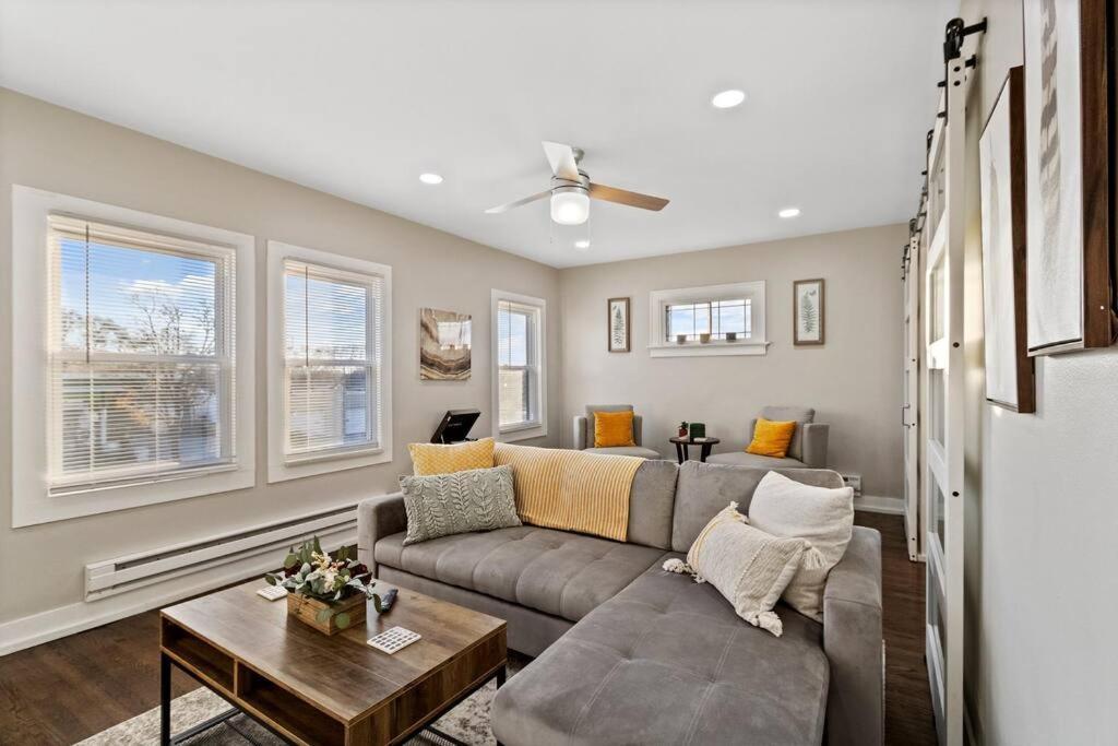 Apartment Chic & Spacious Fully Equipped 2bd W/parking
