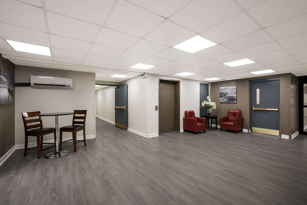 Suburban Airport Hotel Milwaukee