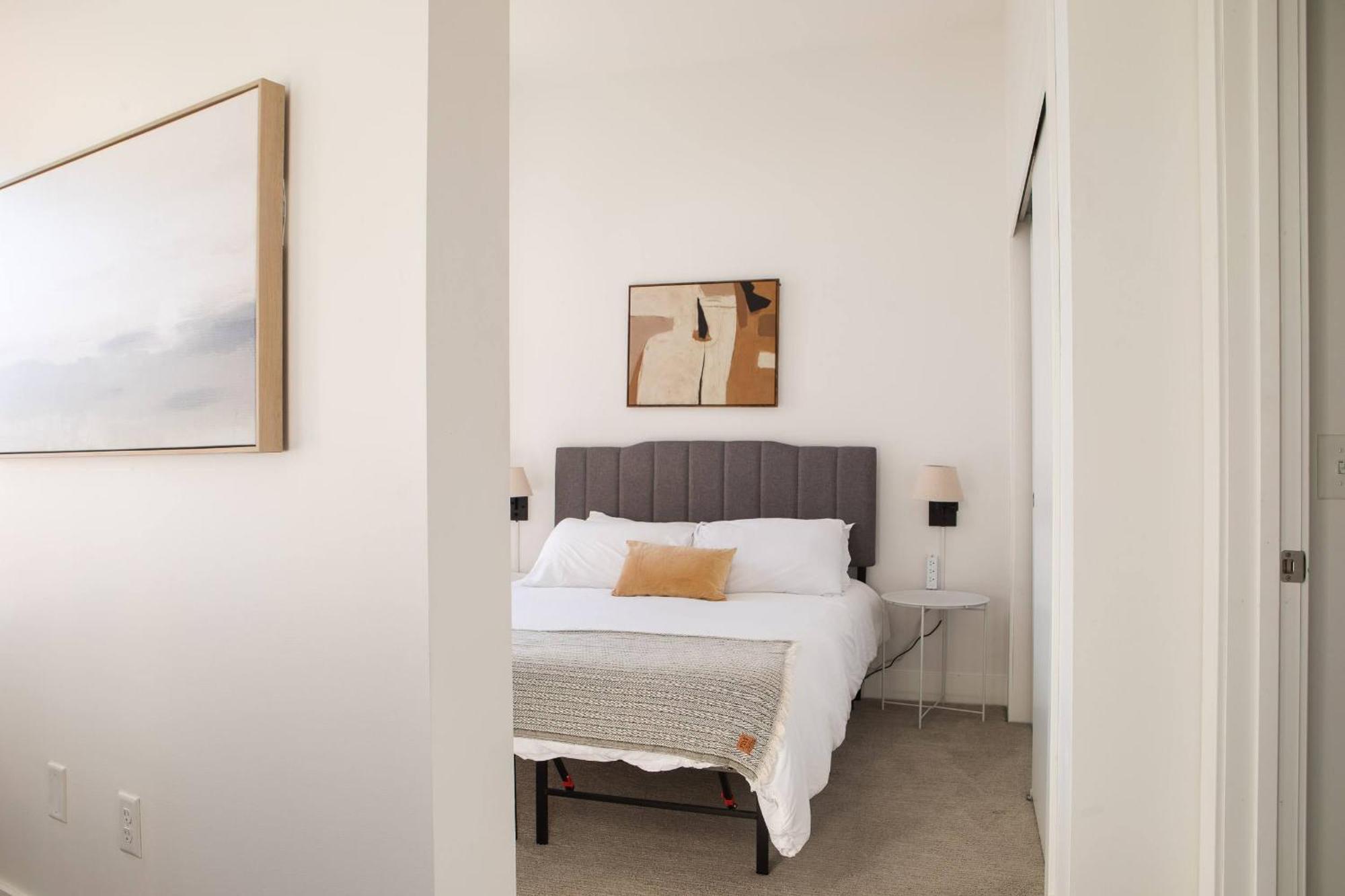 Flexhome Skywalk To Fiserv U10 With Rooftop, Gym, And Parking *