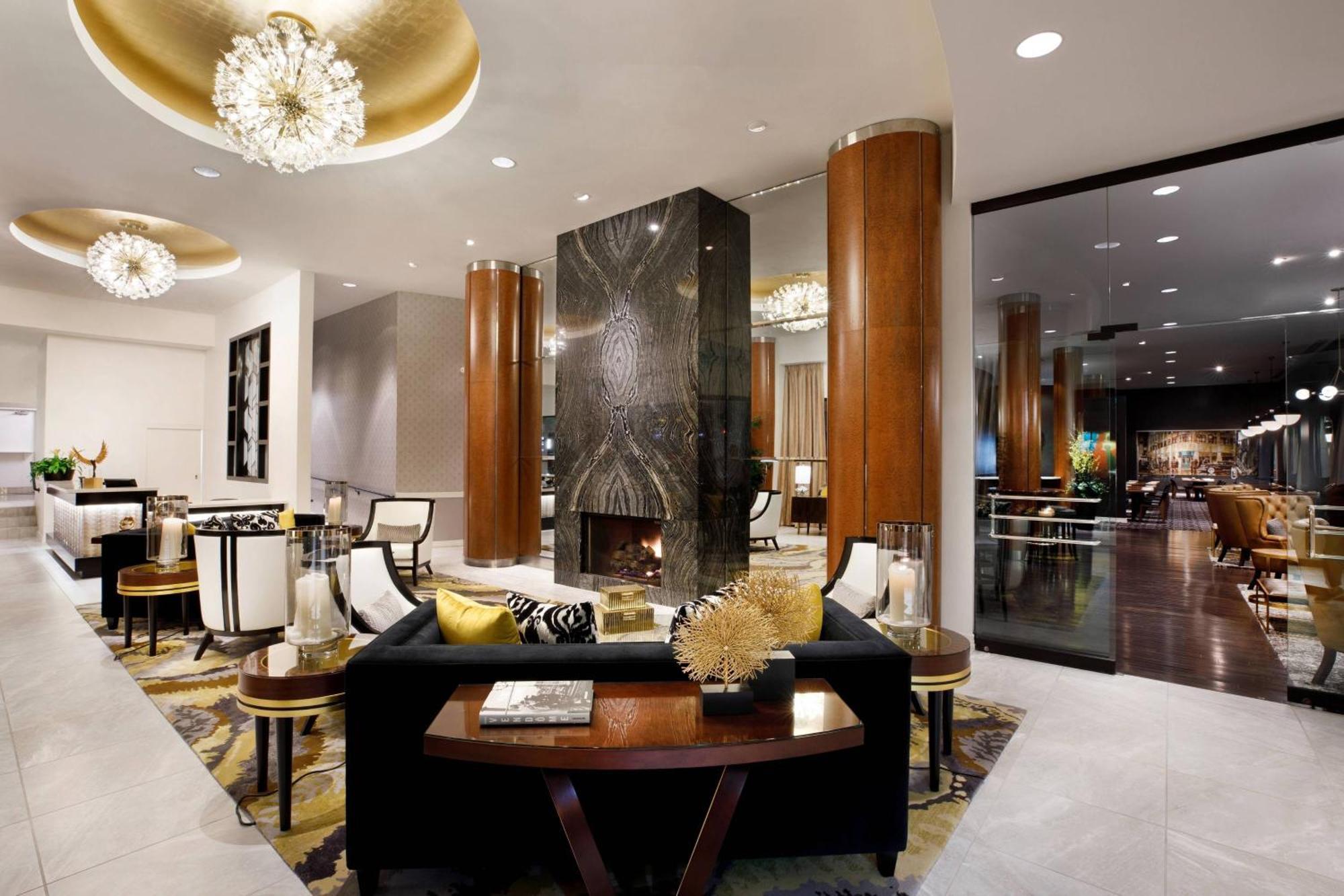 Hotel Metro, Autograph Collection 4*