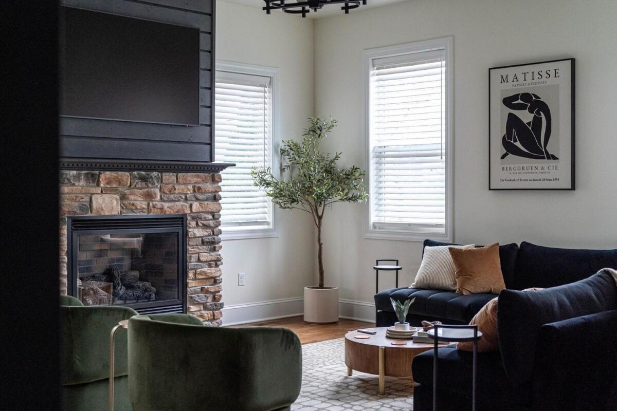 1mile To Dt Rooftop Deck Gym Fireplace * Milwaukee