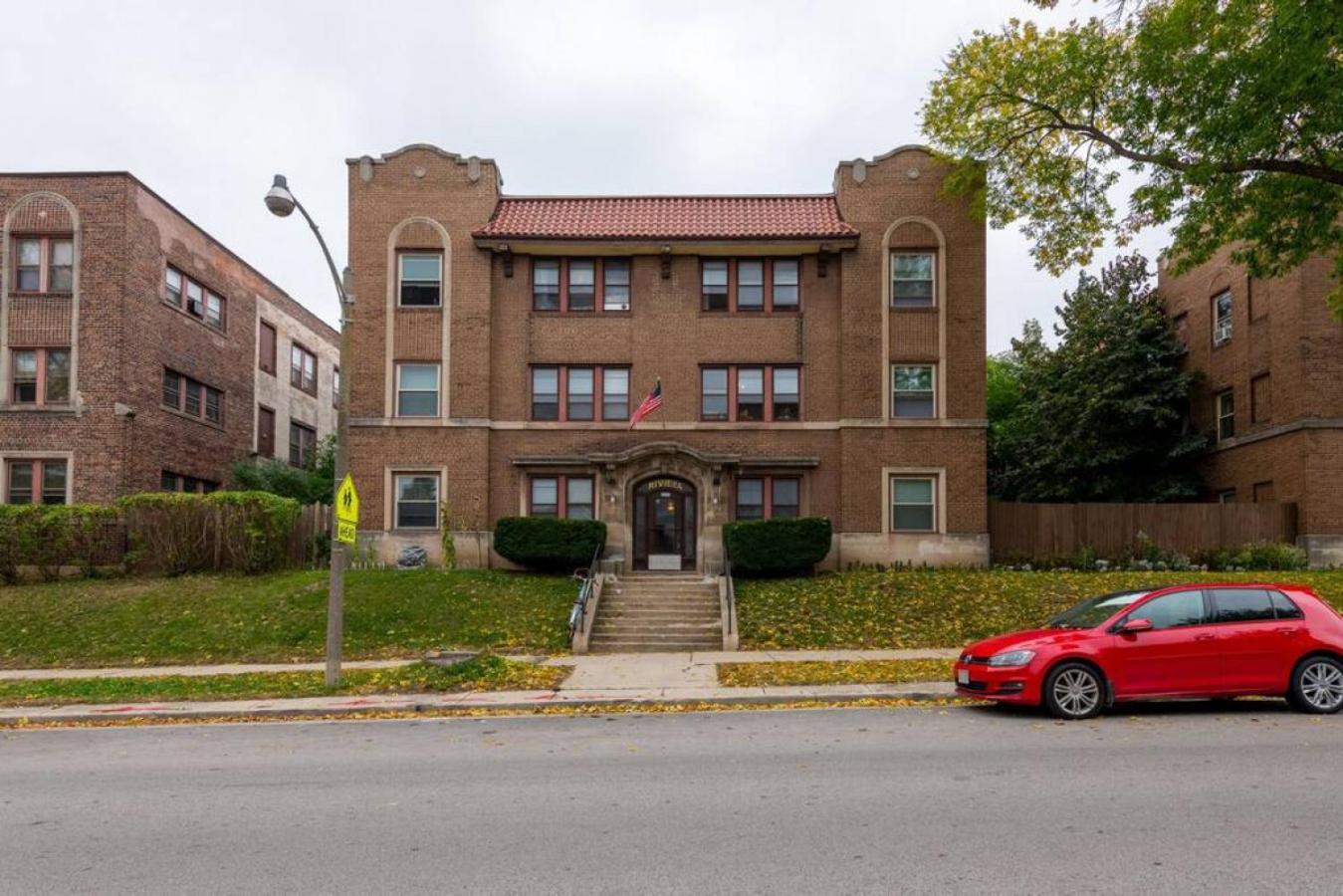 Flexhome East Side Vintage B3 Apartment *