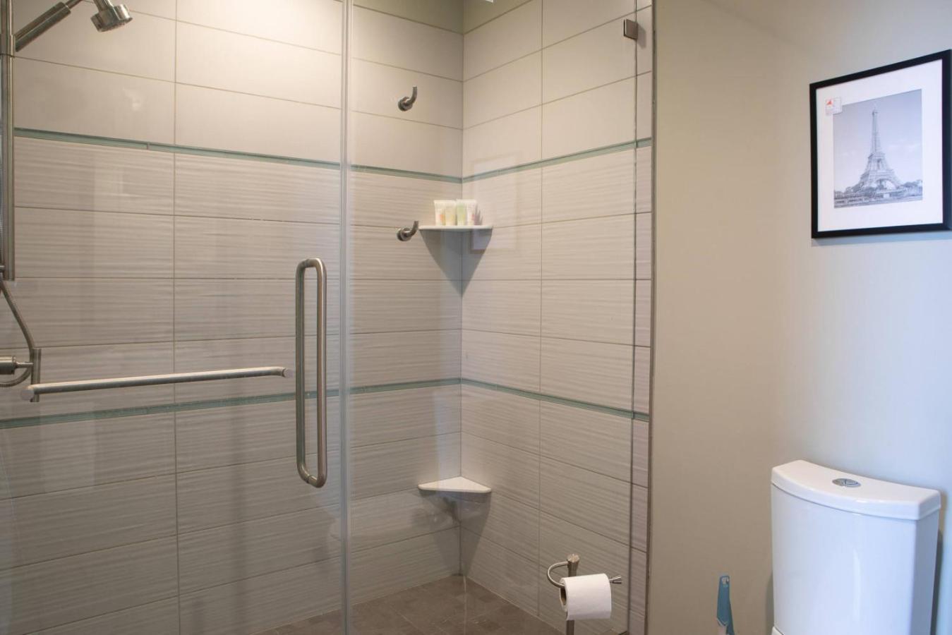 Apartment Flexhome East Town 2br Mf6 Milwaukee