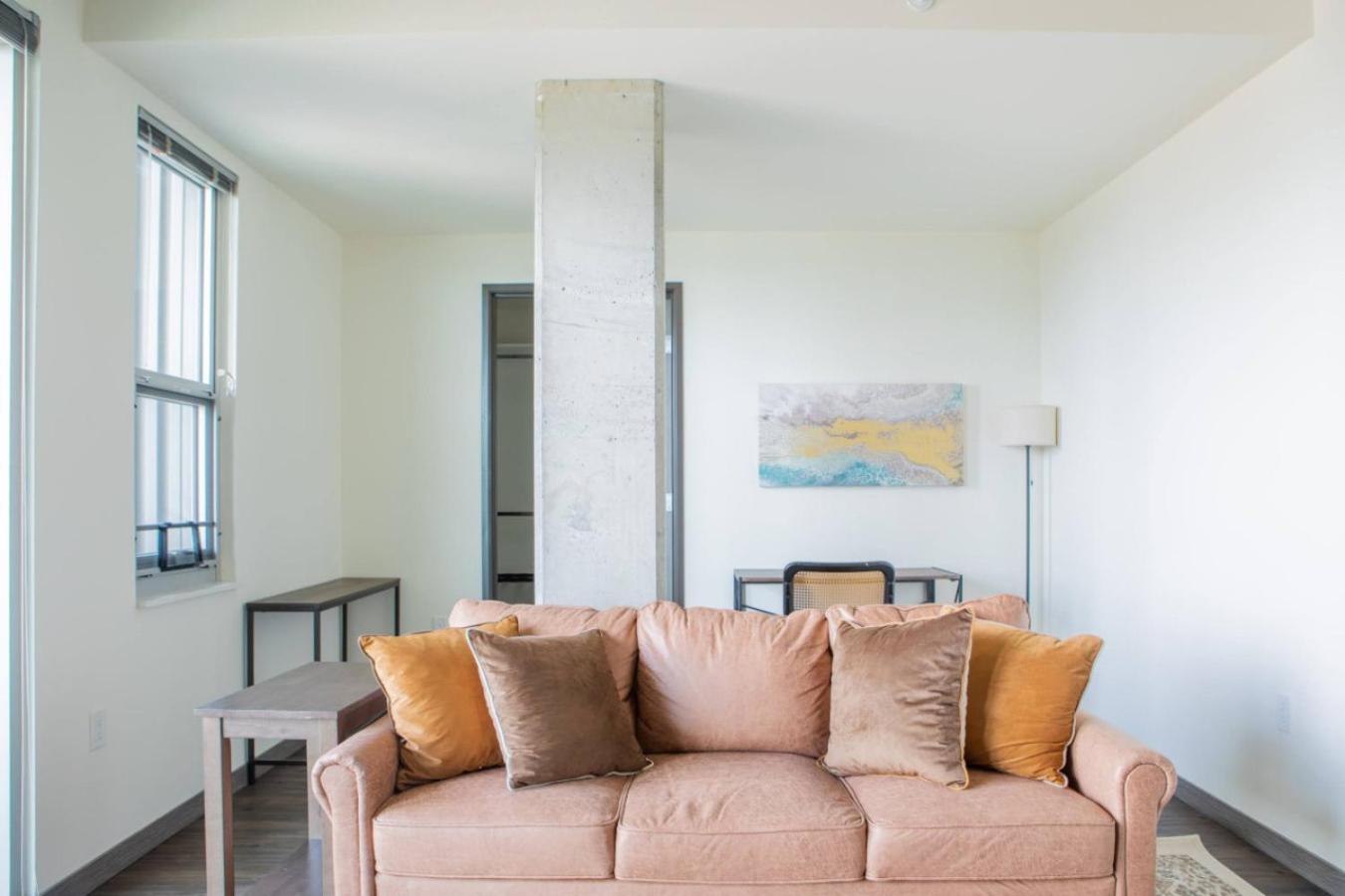 Flexhome East Side 1br Ur11 - Near Brady With Gym And Balcony Milwaukee