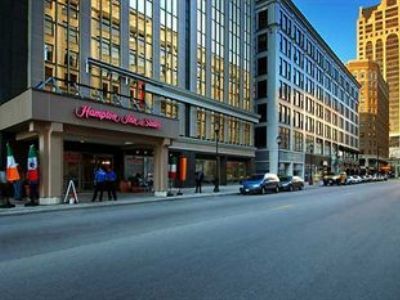 Hampton & Downtown Hotel