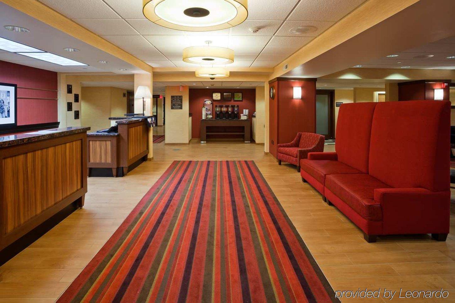 Hotel Hampton Airport Milwaukee