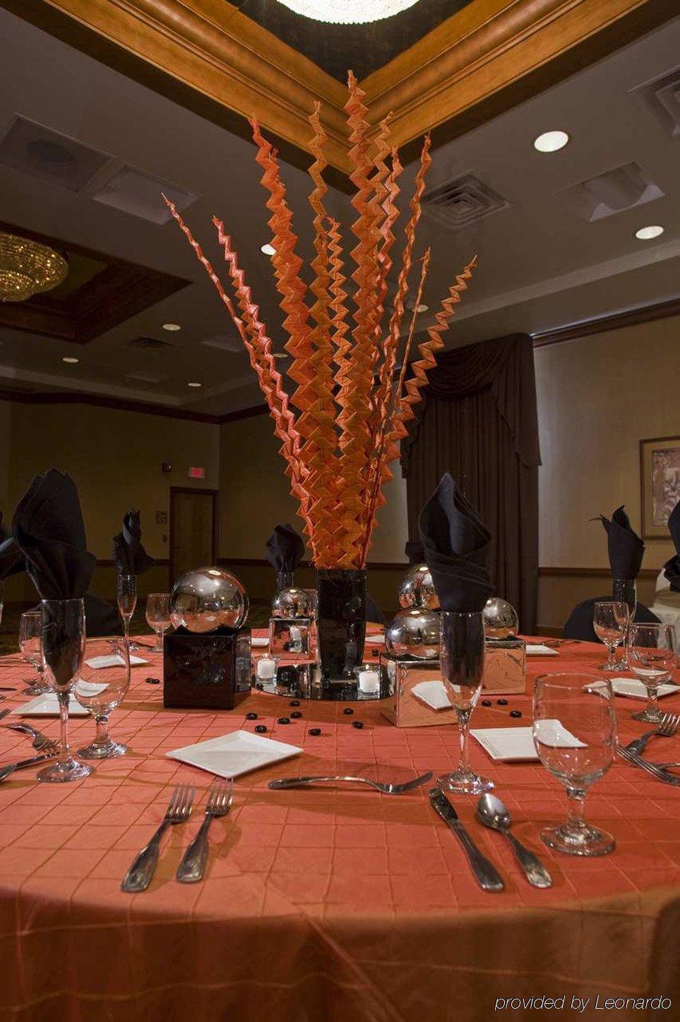 Doubletree By Hilton Downtown Hotel 4*