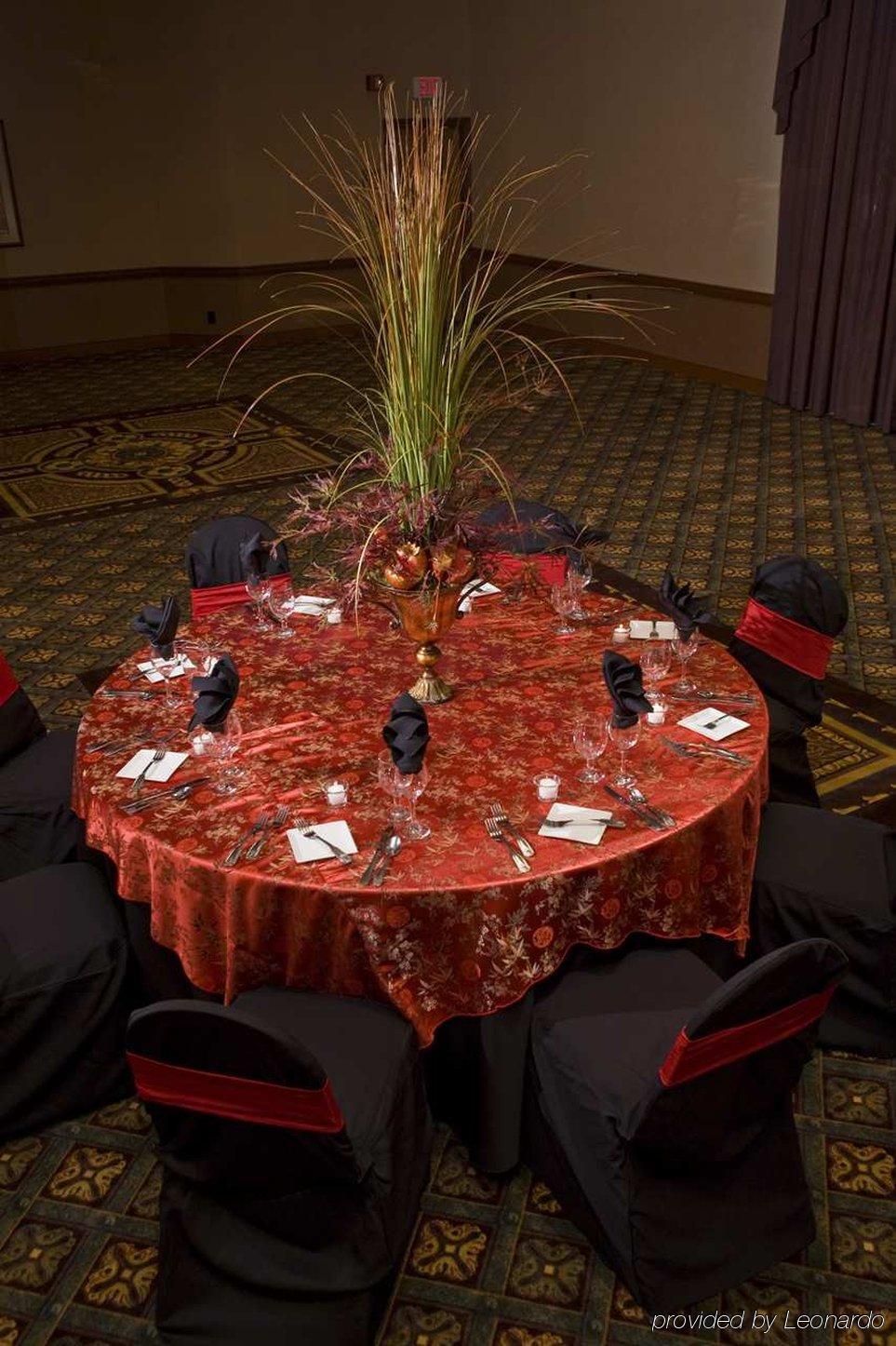 Doubletree By Hilton Downtown 4* Milwaukee