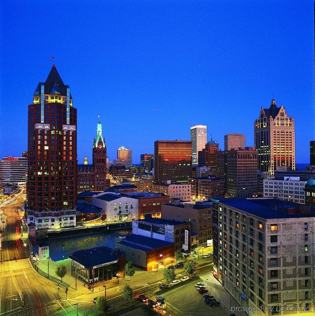 Doubletree By Hilton Downtown 4*