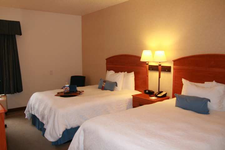 Hampton Airport 3*