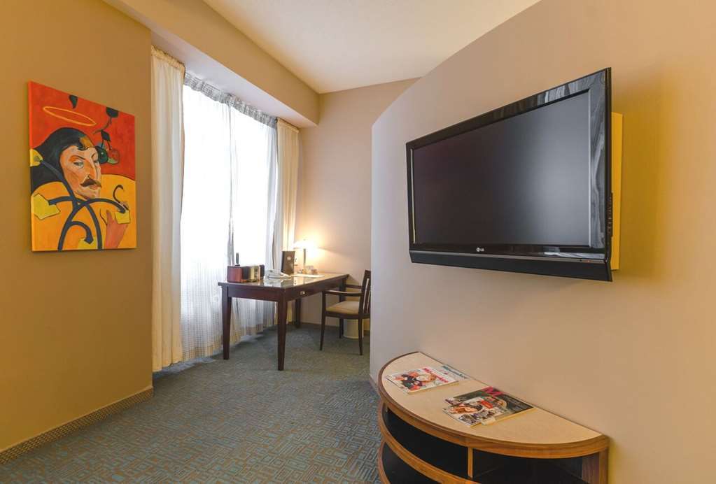 Metro, Autograph Collection 4* Milwaukee