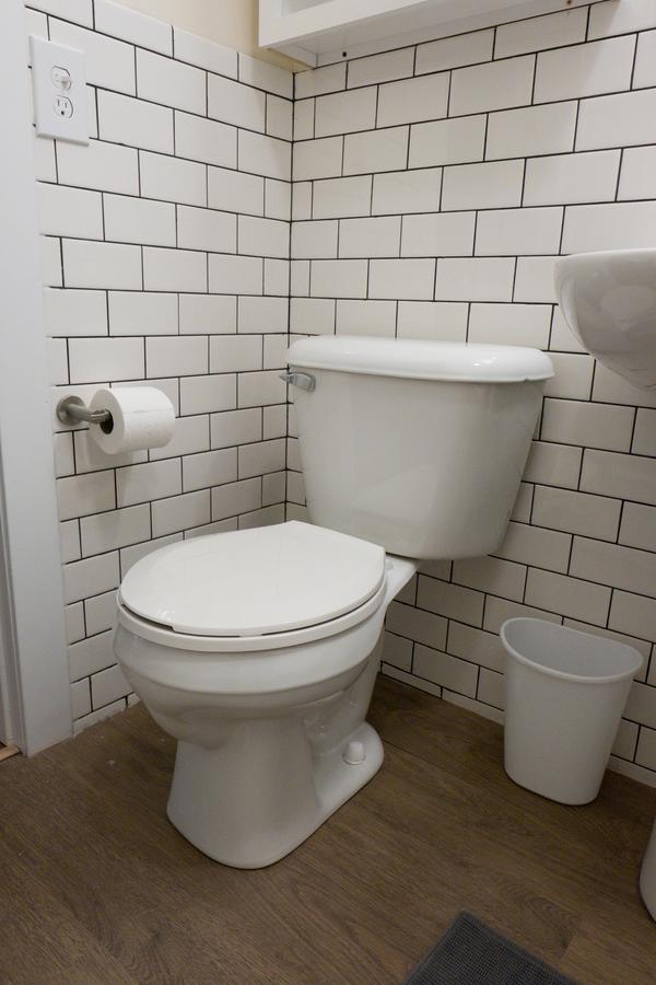 Apartment 1 Bedroom Apt Near Marquette University *