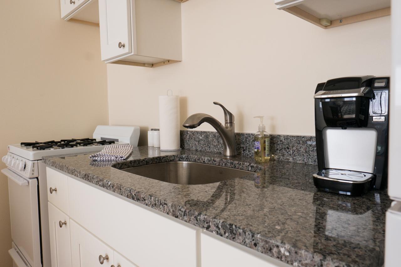 1 Bedroom Apt Near Marquette University Apartment Milwaukee