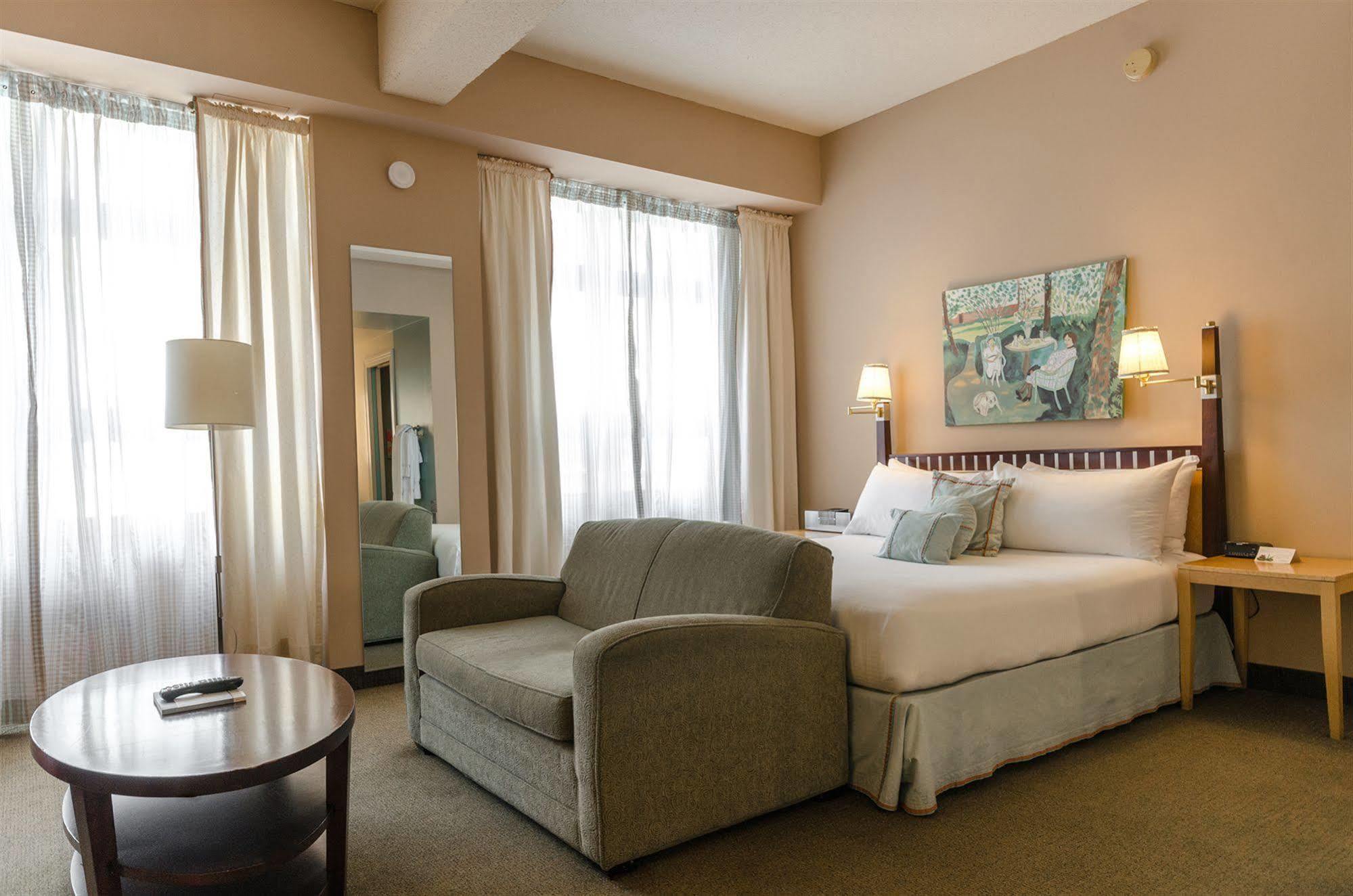 Metro, Autograph Collection Hotel