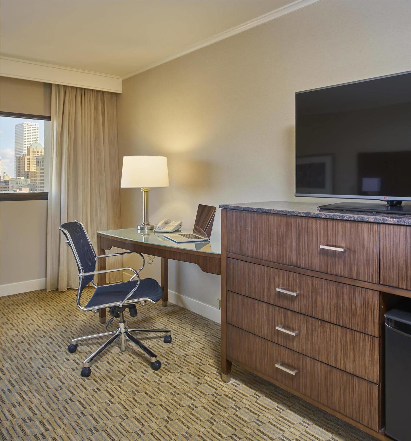 Hyatt Regency Hotel 4*