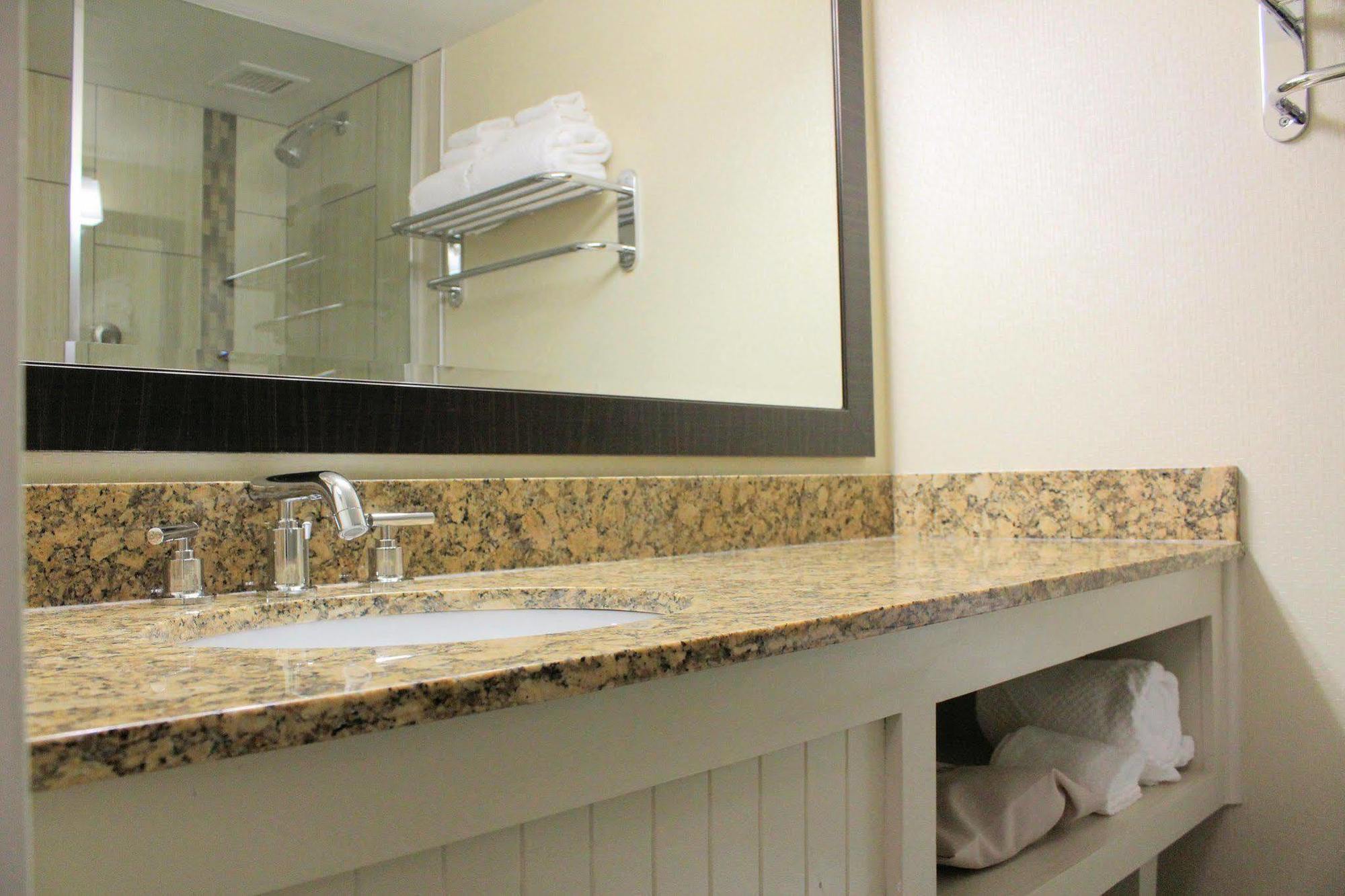 Doubletree By Hilton Downtown 4* Milwaukee