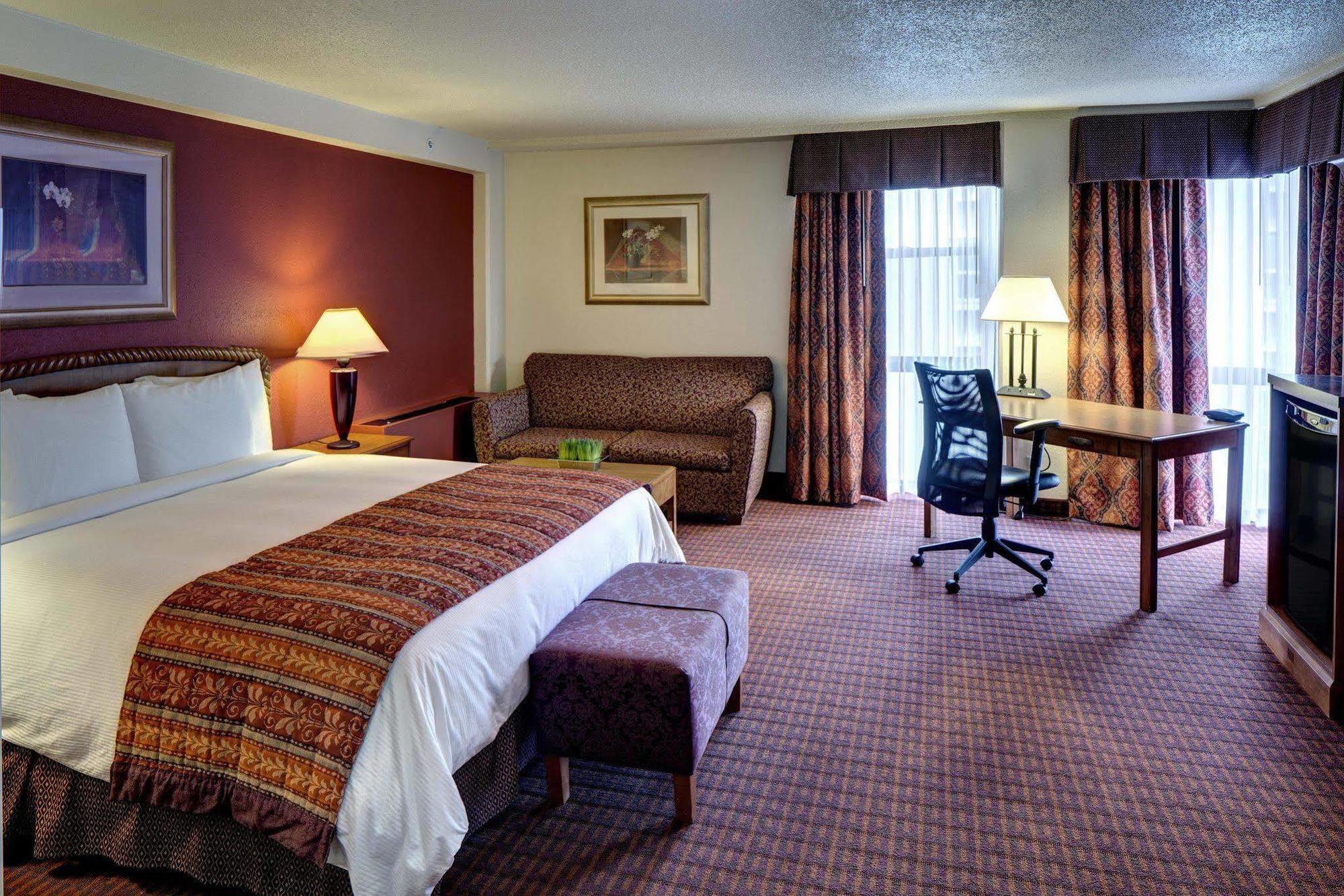 Doubletree By Hilton Downtown 4* Milwaukee