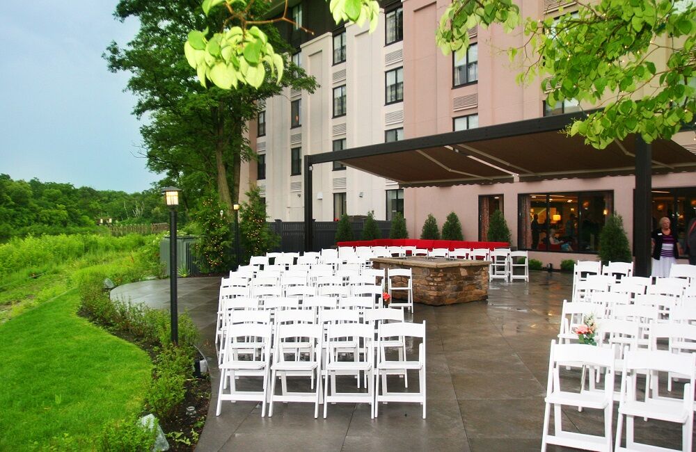 Hotel Riverfront By Ihg