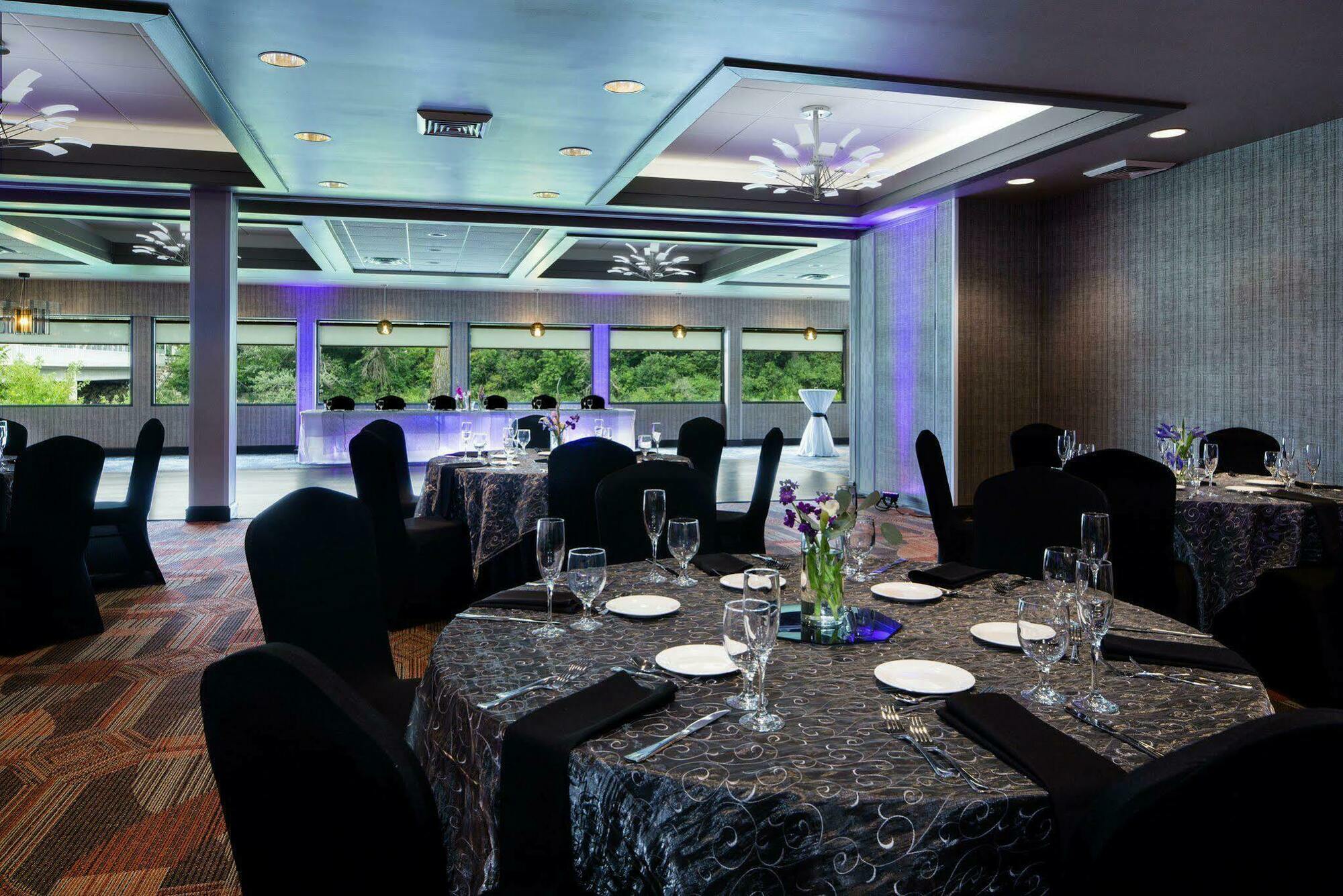 Riverfront By Ihg