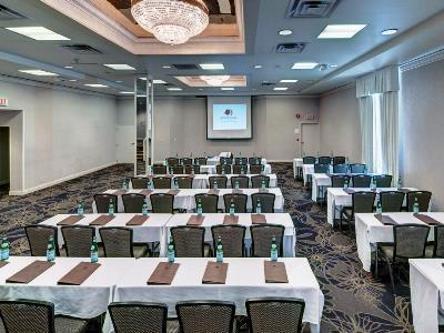Hotel Doubletree By Hilton Downtown Milwaukee