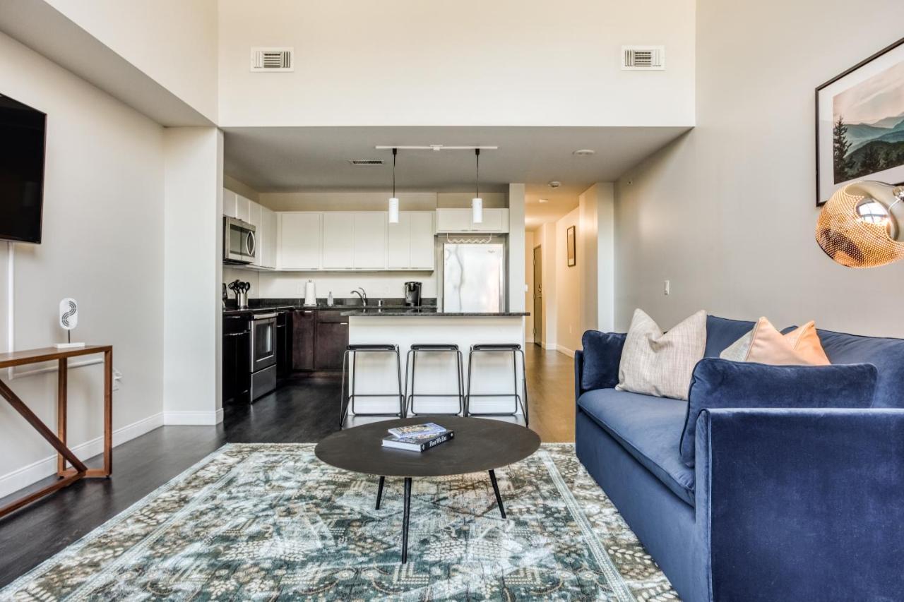 Mint House Downtown 4*